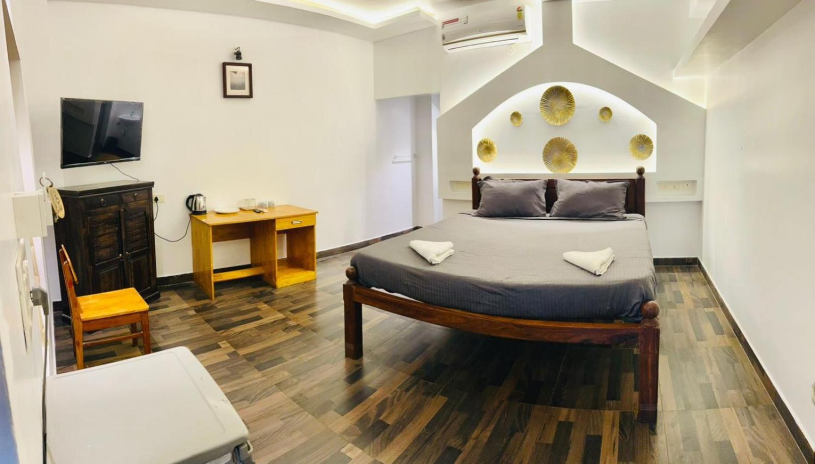 The French Villa Elite Pondicherry Exterior photo