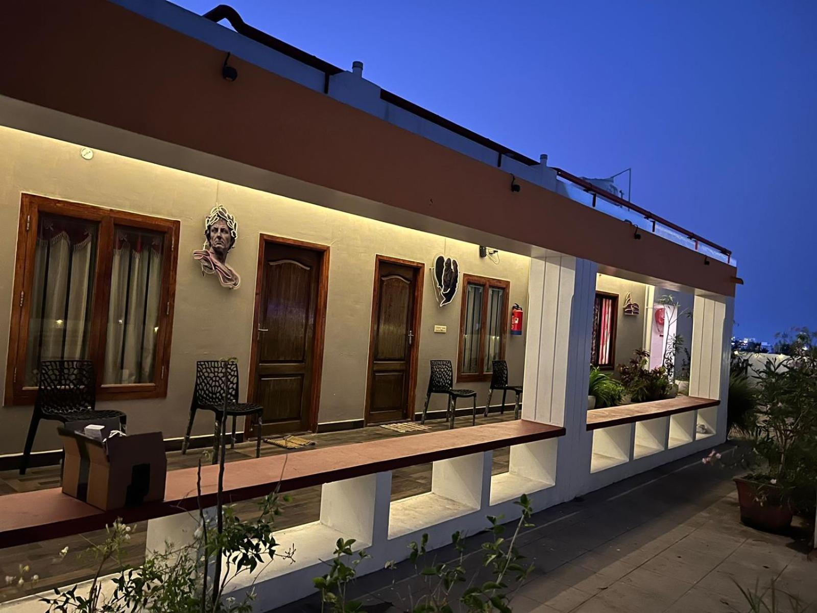 The French Villa Elite Pondicherry Exterior photo