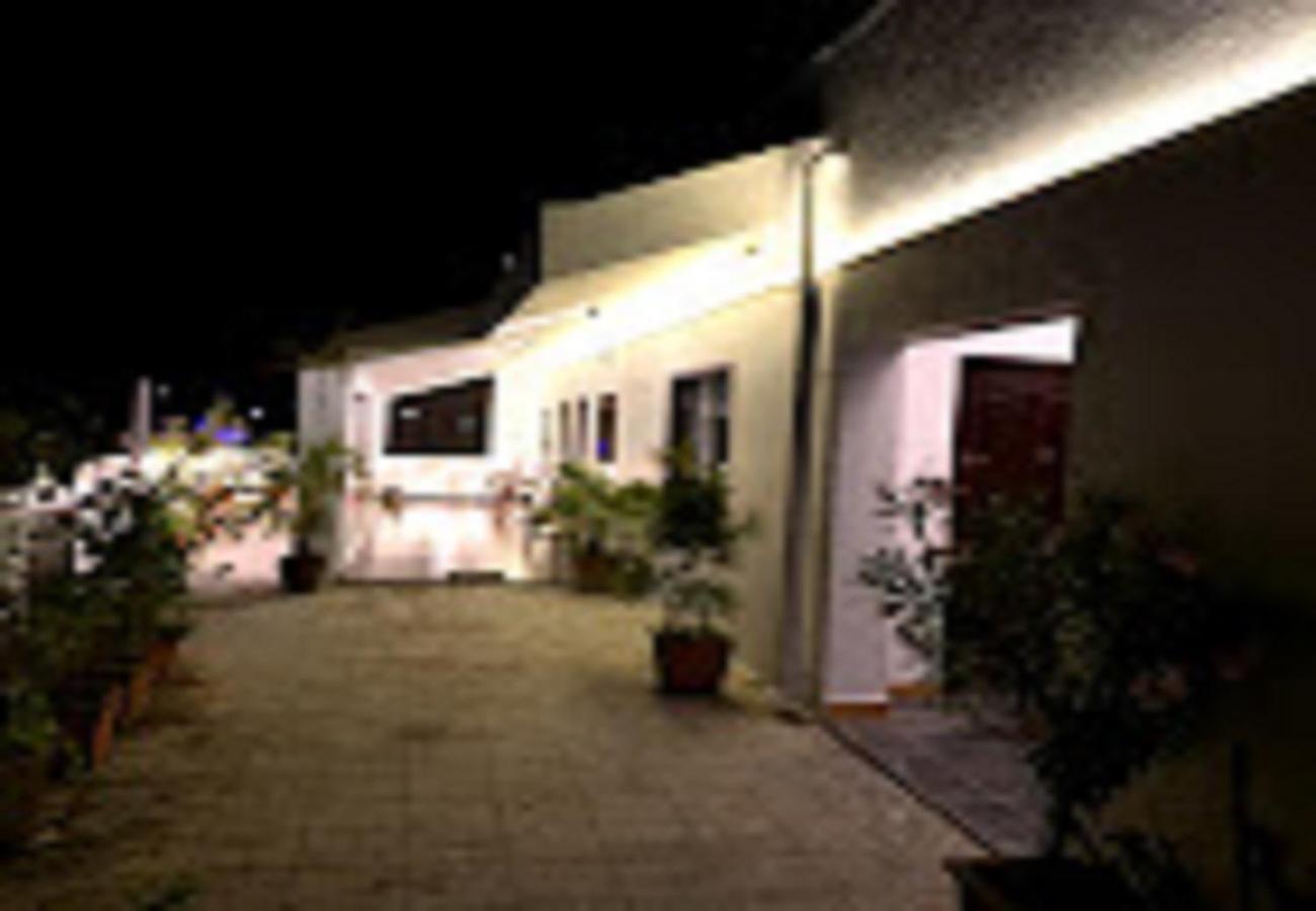 The French Villa Elite Pondicherry Exterior photo